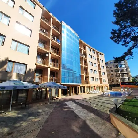 In Rose Garden Apartment Sunny Beach